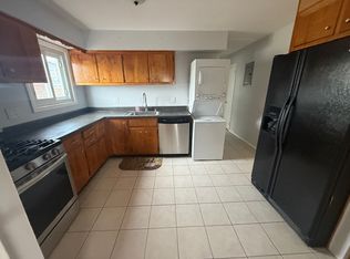 32 Hastings Rd FLOOR 2, Island Park, NY 11558