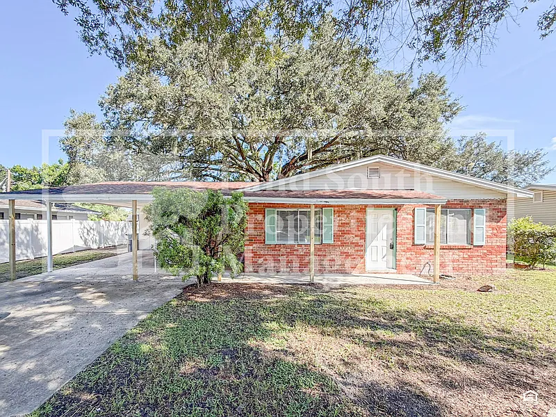 3519 Colleen Dr