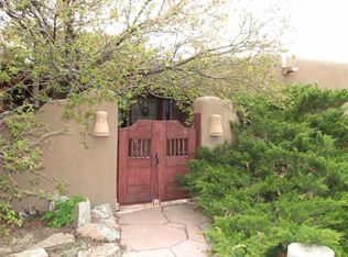 56 Monte Alto Rd, Santa Fe, NM 87508