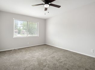 Avion Place, Saint Ann, MO 63074