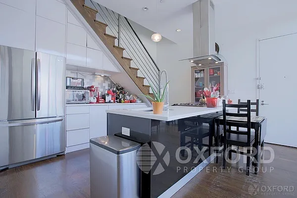 Sold by Oxford Property Group | media 5
