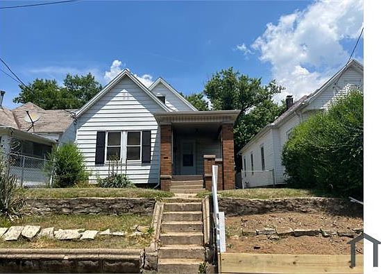 1st image of 518 Sloan St