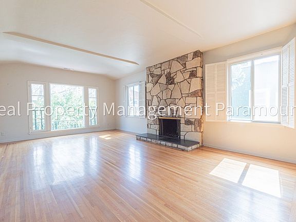 2nd image of 933 N Croft Ave