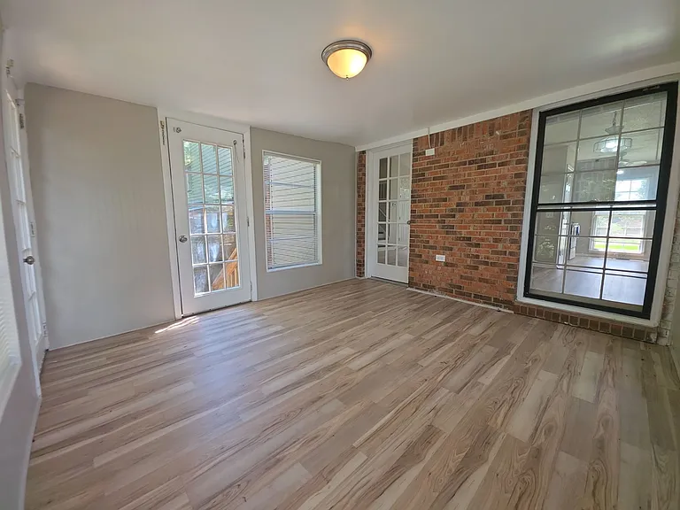 3582 Winchester Rd — Photo 9