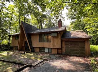 355 Segar Mountain Rd, South Kent, CT 06785