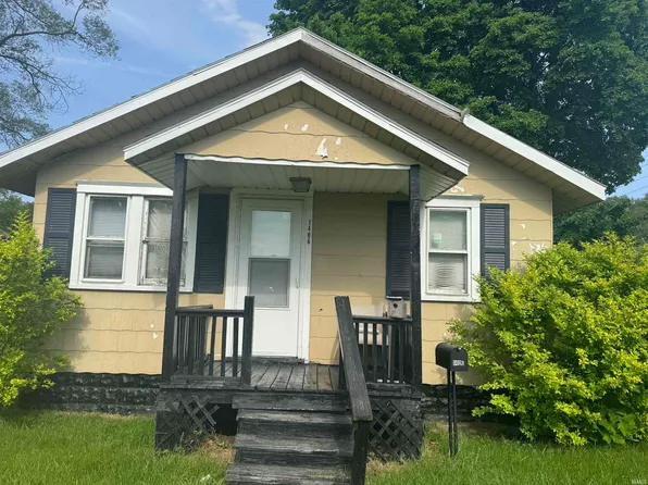 1406 N Meade St, South Bend, IN 46628