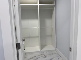 (Undisclosed Address), Hollywood, FL 33021