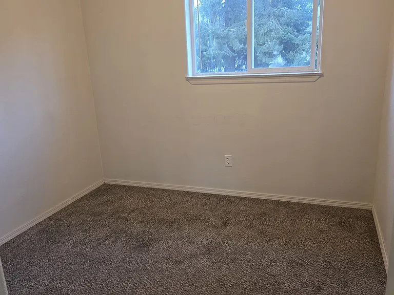 2983 Roosevelt Rd #4 — Photo 8