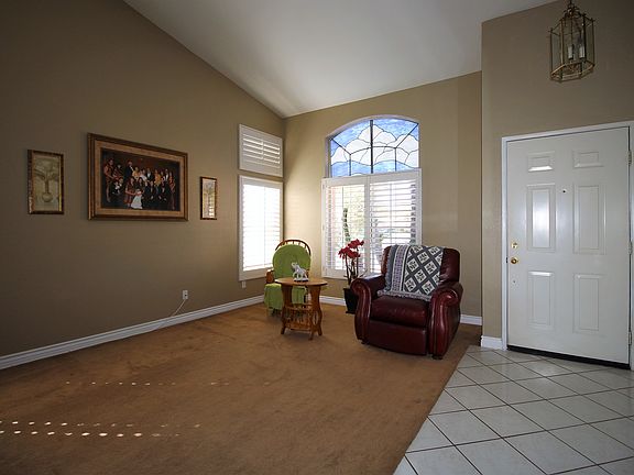 3rd image of 801 Chamise Ct