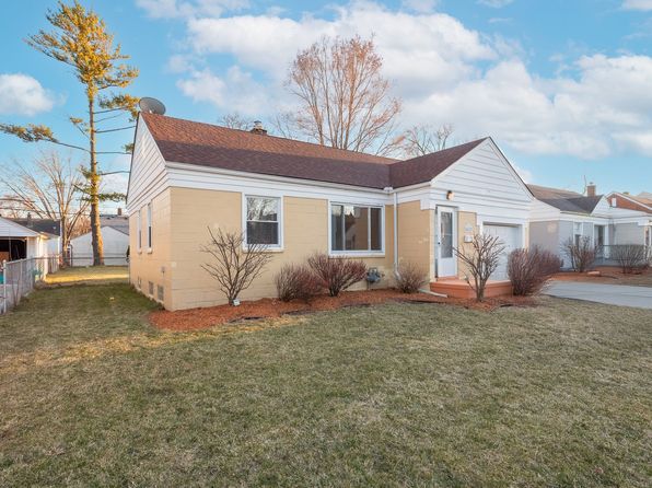 24123 Notre Dame St, Dearborn, MI 48124