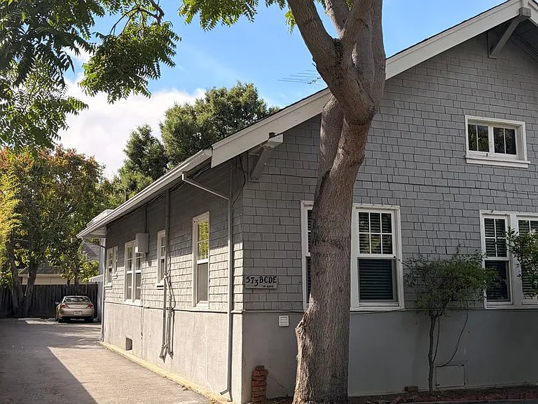 573 Lytton Avenue — Photo 1