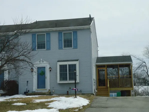 120 Shawnee Dr, Stewartstown, PA 17363