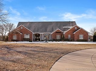 2501 Rice Creek Rd, Bartlesville, OK 74006