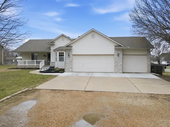 145 N Wichita St, Benton, KS 67017