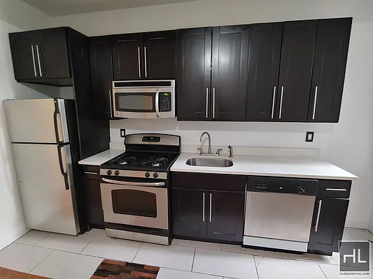 Rented by Highline Residential | media 1