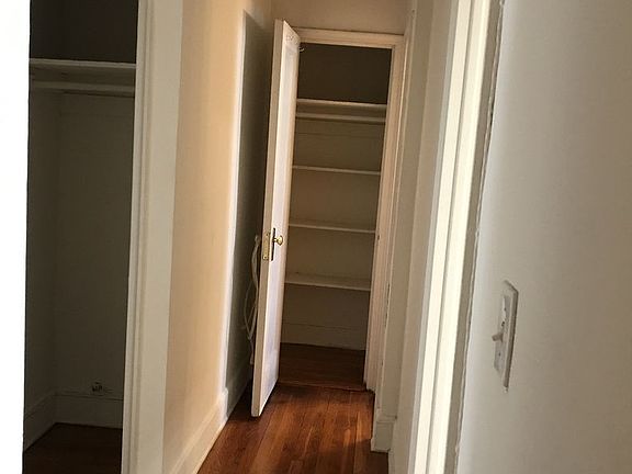 3rd image of 2816 34th St APT 3K