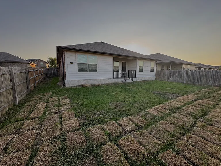3020 Skinner Dr — Photo 14