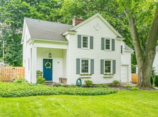 118 Colonial Village Rd, Rochester, NY 14625