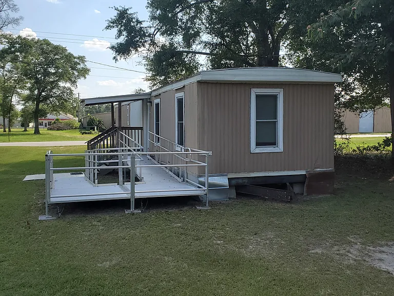 107 Chandler Ave #MANUFACTUR — Photo 22