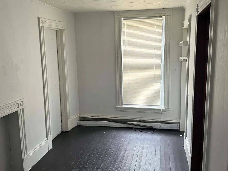 736 Union Ave #3B