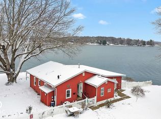 9405 E Southshore Dr, Unionville, IN 47468