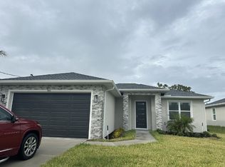 486 Sunset Rd N, Rotonda West, FL 33947