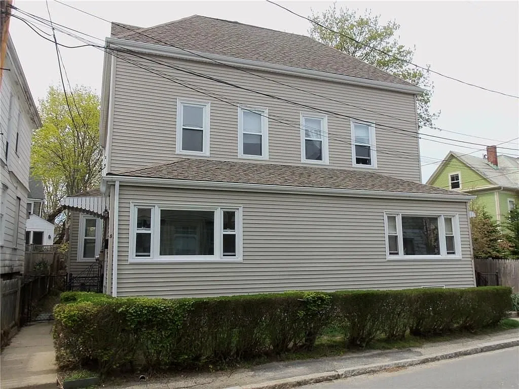 3 bed, 1.0 bath, 1500 sqft, $3,500 — Photo 1