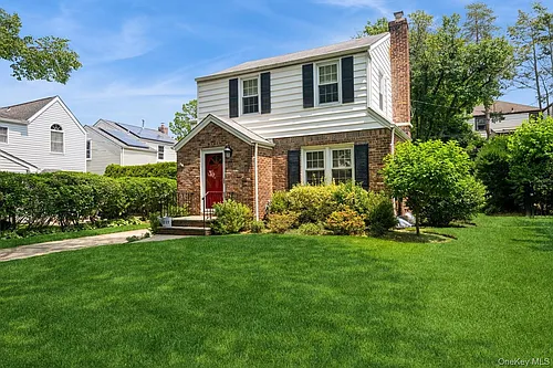 212 Fernwood Ter Photo 1