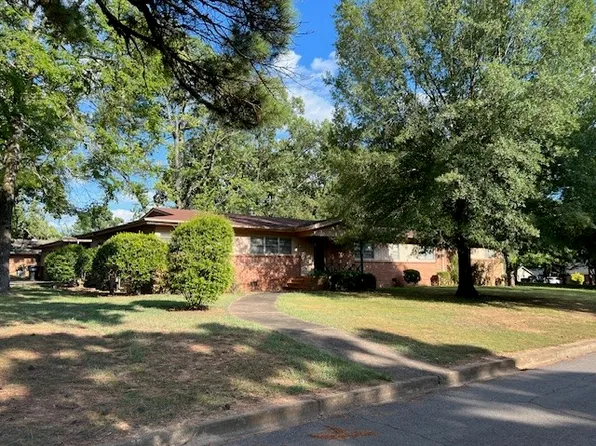 301 S Utah Ave, Russellville, AR 72801
