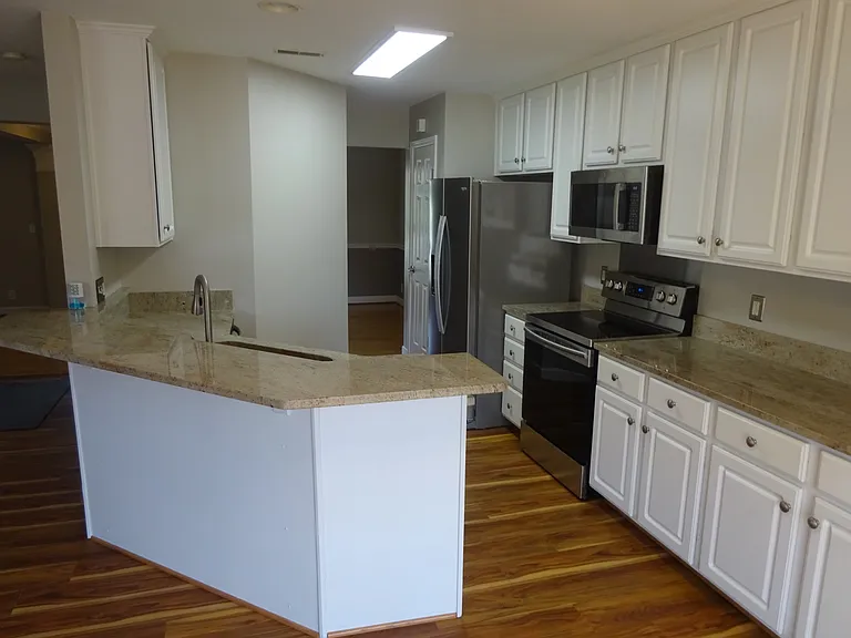 1713 Liberty Pike — Photo 11