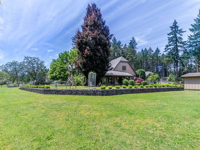 89120 Umanski Ln, Veneta, OR, 97487