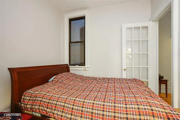 Rented by Corcoran | media 27