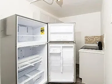 7720 N Miami Ave #210 — Photo 8