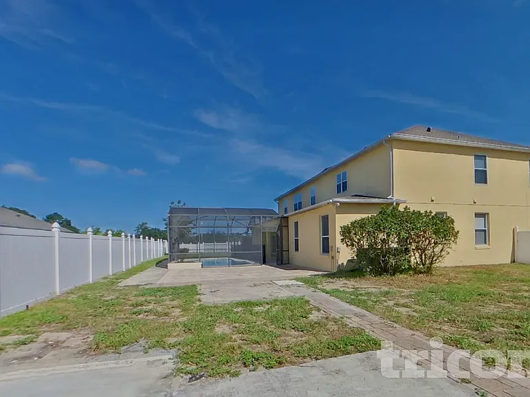 1815 Honeydew Ct — Photo 31