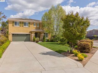 390 Saddleback Dr, Oakley, CA 94561