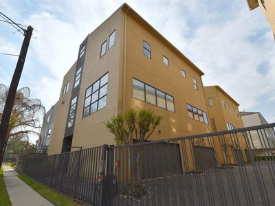 4808 Chenevert St, Houston, TX, 77004