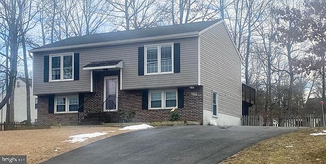 1st image of 5704 Stone Meadow Dr