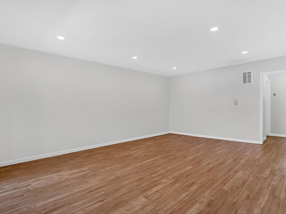 1st image of 537 N Normandie Ave APT 5