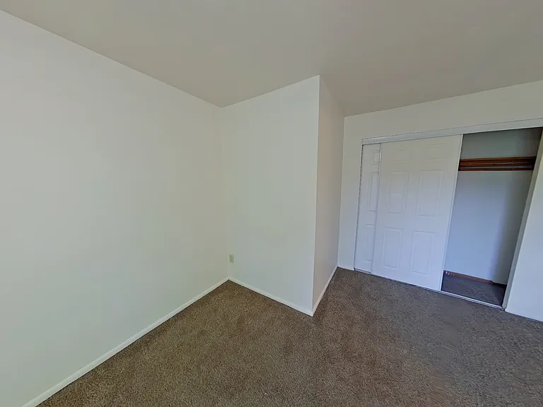 205-8690 Broadview Rd #205 — Photo 6