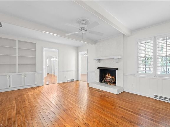 5th image of 3006 Greenbrook Dr