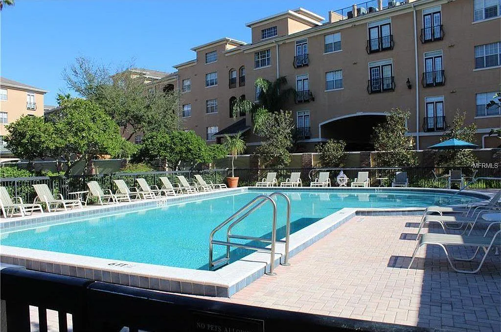 1002 S Harbour Island Boulevard — Photo 2