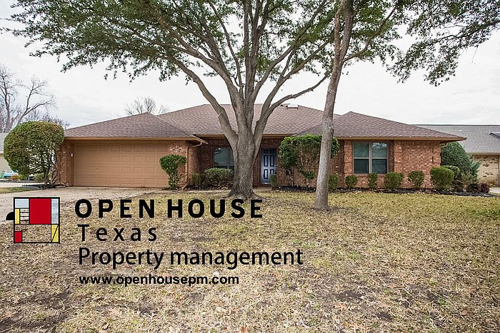 1st image of 131 Creek Courts Dr