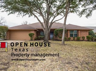 131 Creek Courts Dr, Trophy Club, TX 76262