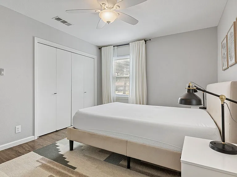 8508 Bradford Dr — Photo 21
