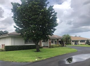 111 Villa Cir, Atlantis, FL 33462