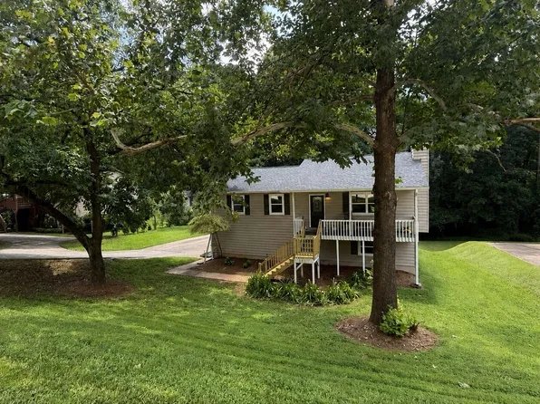 205 Shallowford Rd NW, Kennesaw, GA 30144