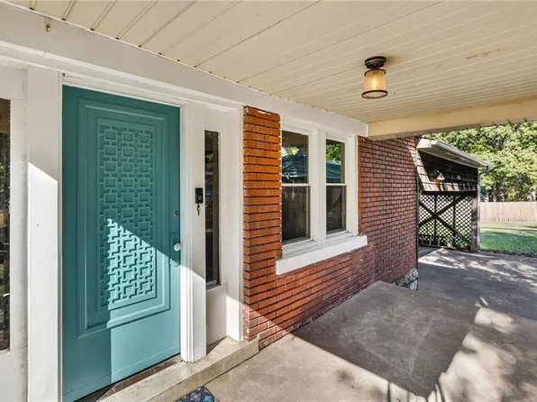 2020 S Vermont Ave, Independence, MO 64052