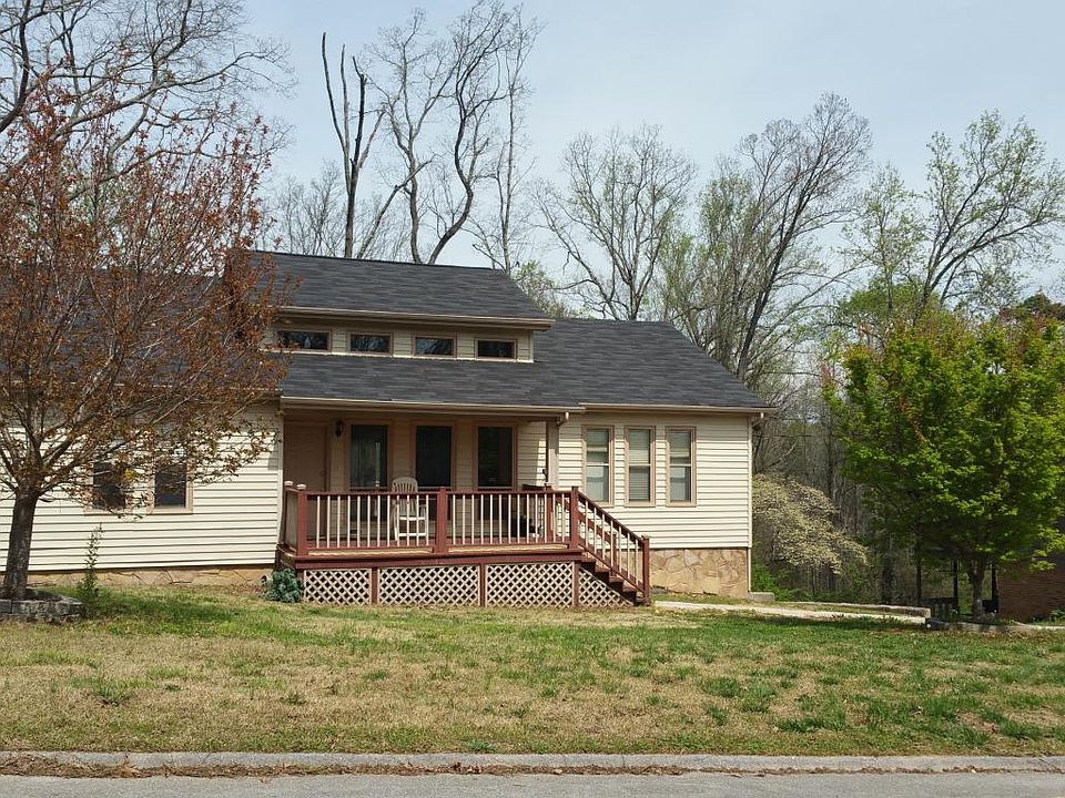 2nd image of 7019 Antler Ln