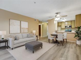 450 E 4th St APT 334, Santa Ana, CA 92701