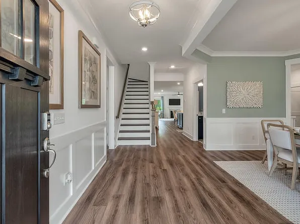 276 Huguenot Trl, Huger, SC 29450